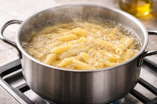 Boiliing Pasta