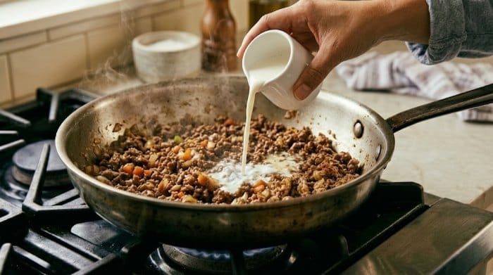سس بلونز ترکیب شده و تفت داده شده با شیر