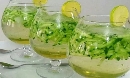 شربنت سکنجبین و خیار
